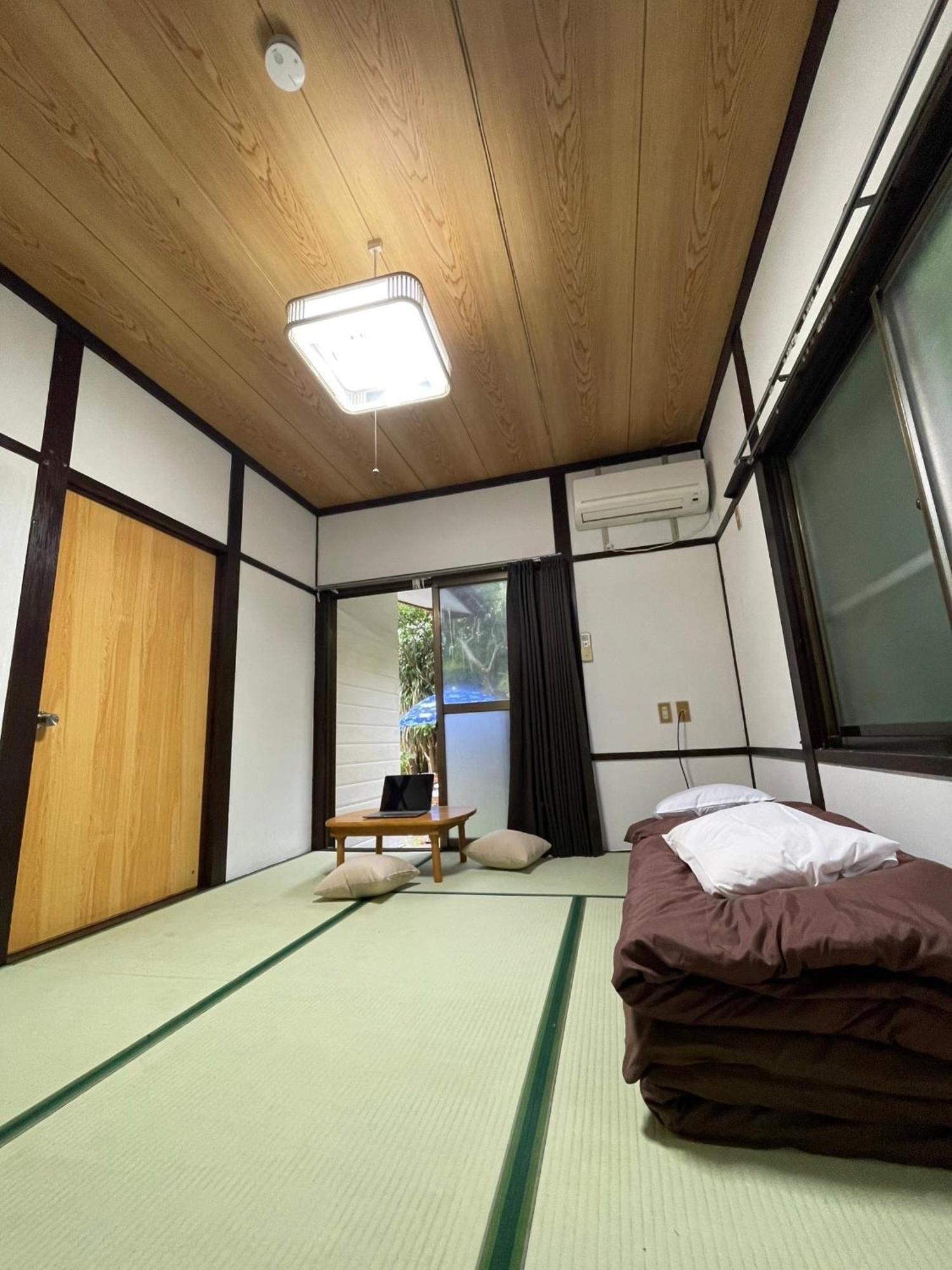 与論ゲストハウス ズッ友荘 Furusato Exteriör bild